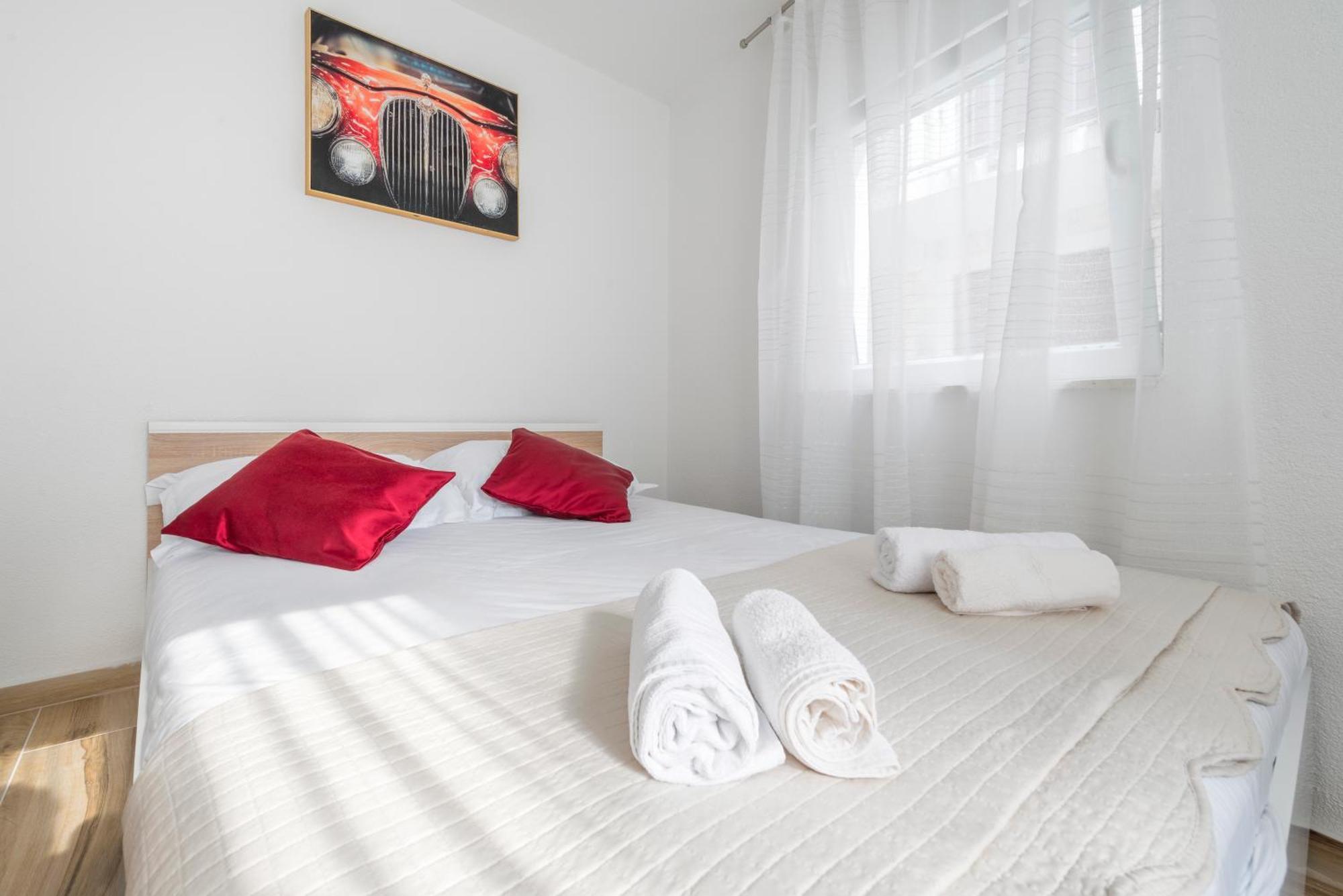 Apartments Roma Baška Voda Kültér fotó