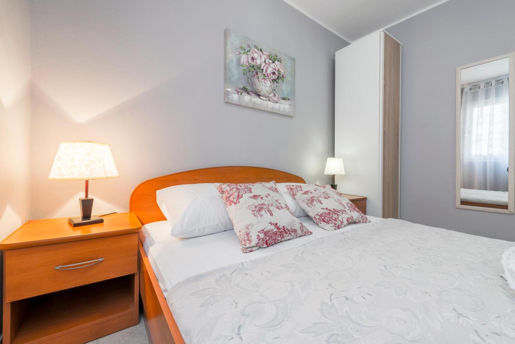 Apartments Roma Baška Voda Kültér fotó