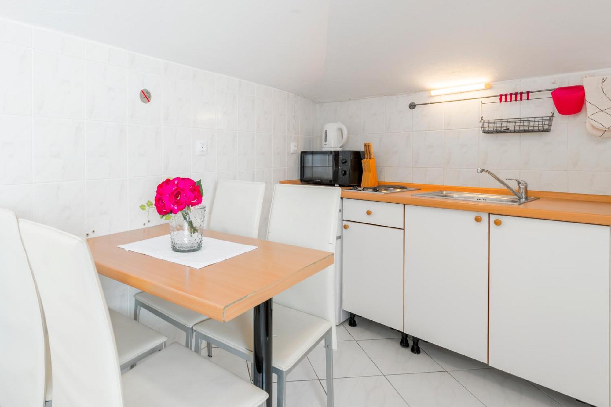 Apartments Roma Baška Voda Kültér fotó