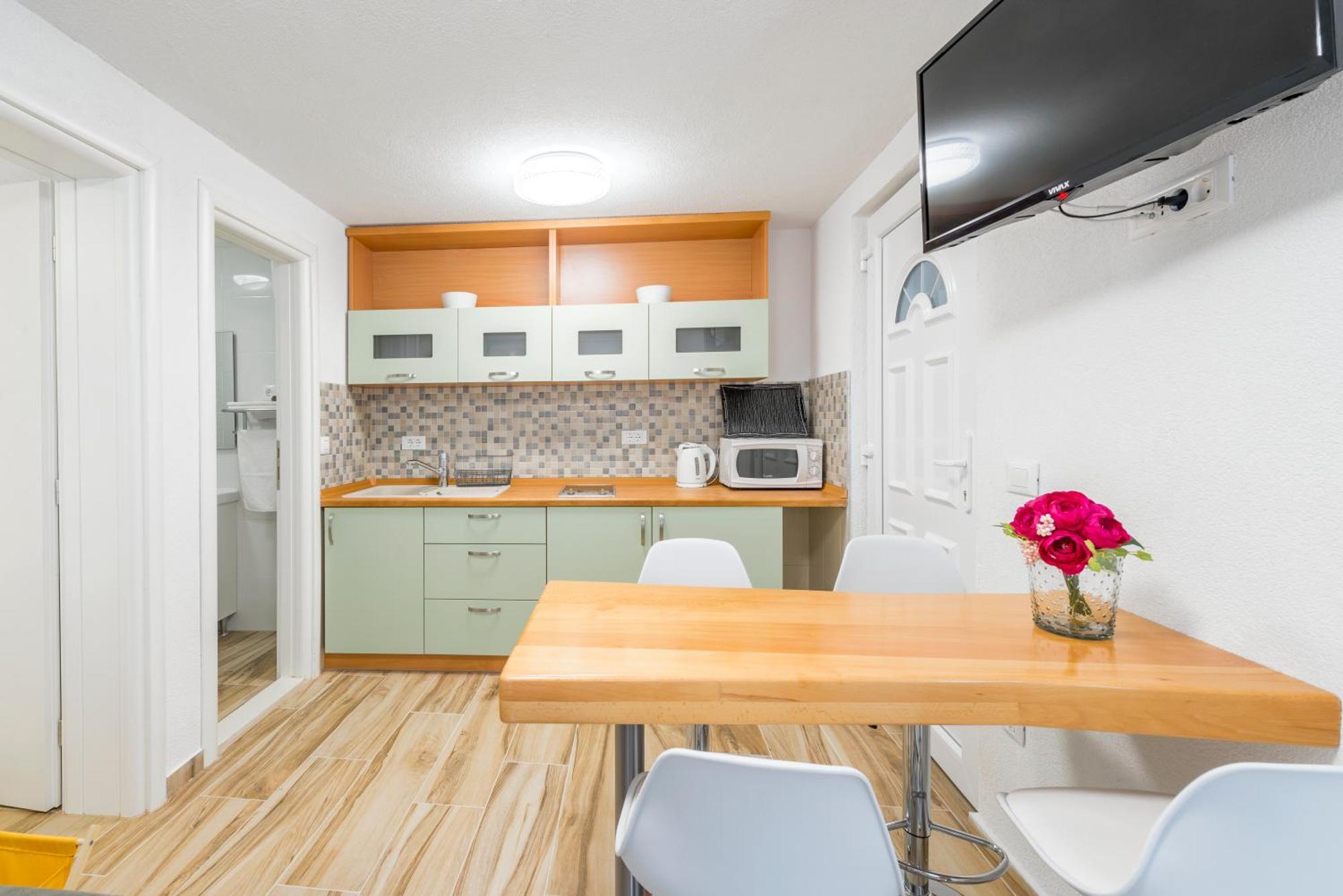 Apartments Roma Baška Voda Kültér fotó